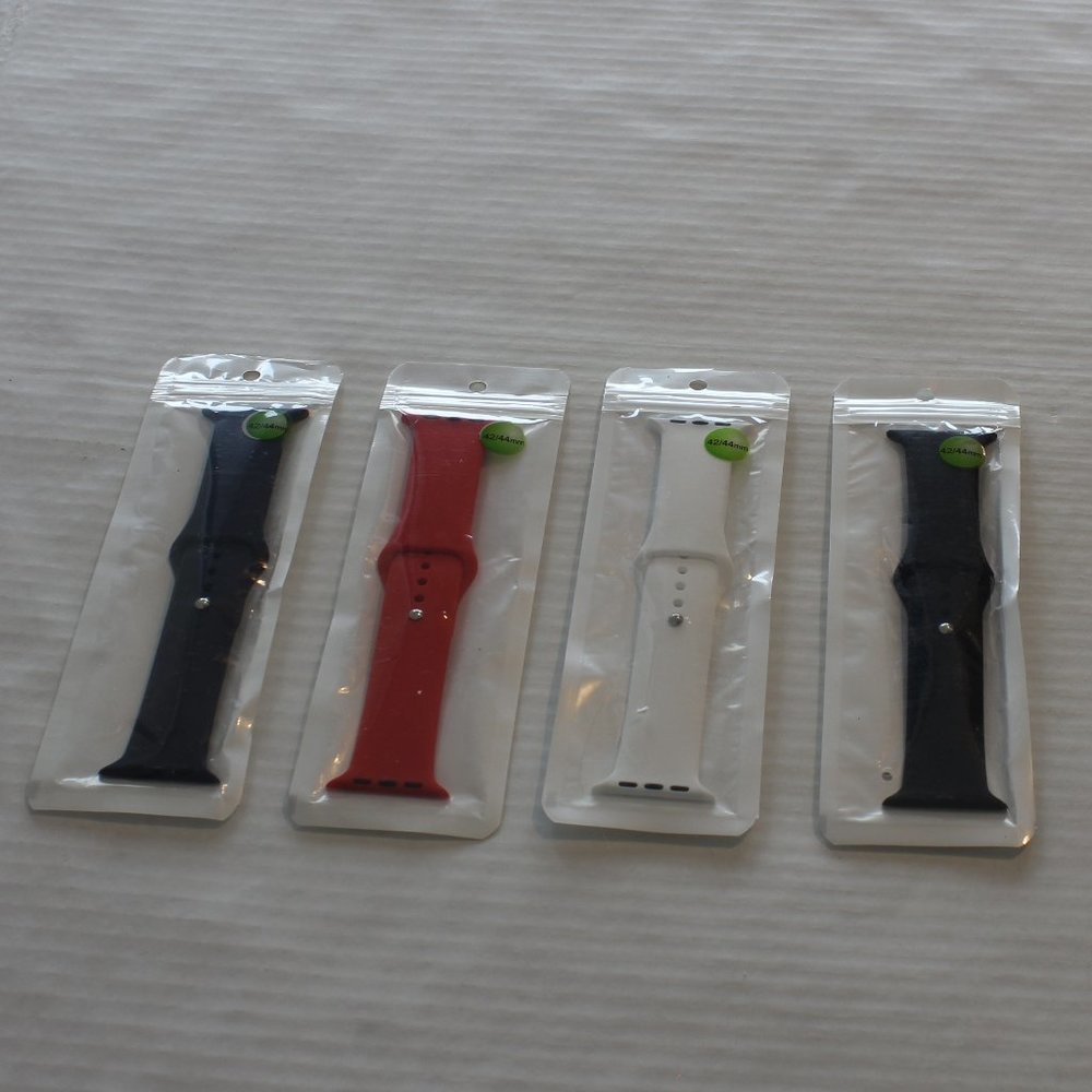 4 Apple Watch Sport Bands 42/44mm M/L